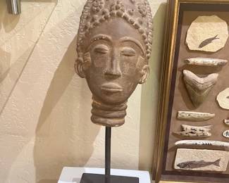 Ashanti ceramic head
