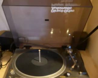 Technics Turntable