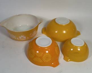 Pyrex Mixing Bowls