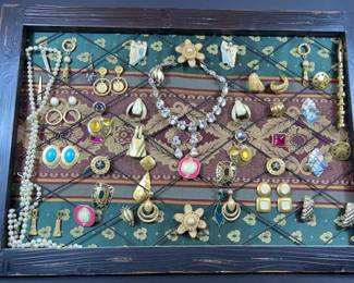 Costume Jewelry Display