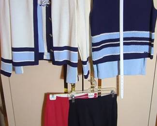 St. John Collection Sport 5 Piece Suit Set 2 Skirts