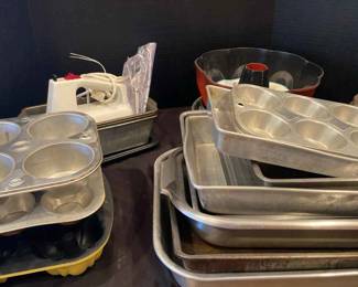 Cake , Muffin, Bread, Cookie Pans And More