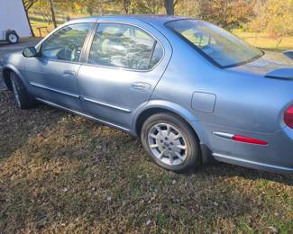 2000 Nissan Maxima