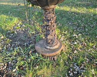 Vintage Bird Bath 