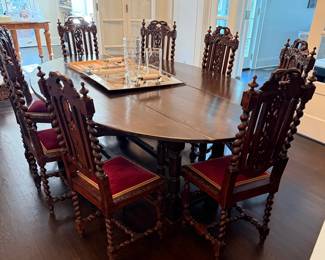 Antique Dining Room Table 8 Chairs, Leaves, Extender