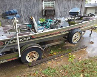 #28	17 foot Bass Tracker fishing boat (as-is) with trailer	 ***Taking Silent Bids ***winner will be called on Friday at around noon***