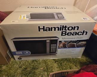 #56	Hamilton Beach brand new in box Microwave 900 watts model P90D23AL-WR	 $40.00