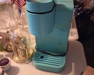 #35	Keuriq teal coffee maker	 $20.00
