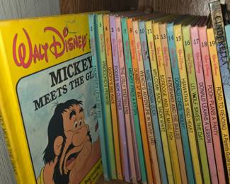 Antique Disney book set
Many other sets available