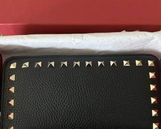 Valentino Garavani Rockstud Wallet