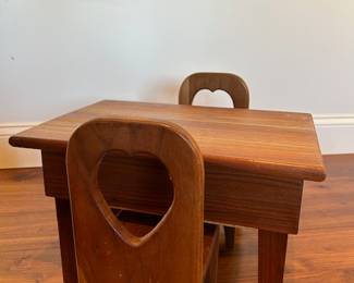 Handcrafted Walnut Doll [American Girl size] Furniture Table & 2 Chairs