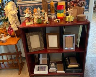 Some great vintage advertising ash trays and lots of misc smalls