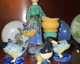 vintage Chinese porcelain figurines