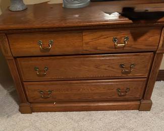 Ethan Allen Canterbury oak dresser