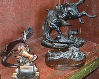 Antique Western Ashtray - 2 Western Bronzes