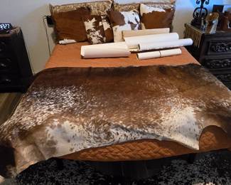 Queen Size Bed - With Remote