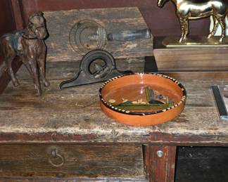 Closer View of Base of Bookcase