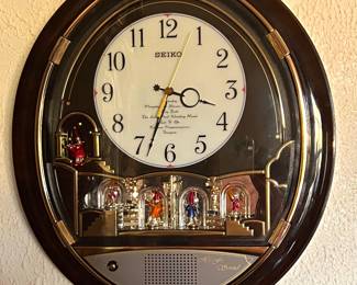 Seiko Clock 