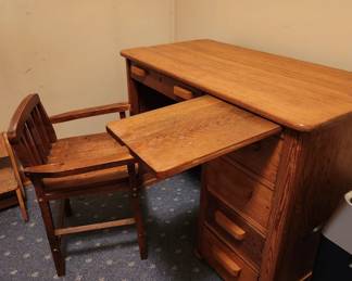 Vintage 40s child Student desk