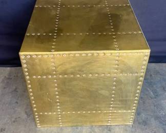 BR117Gold Tone Cube Table