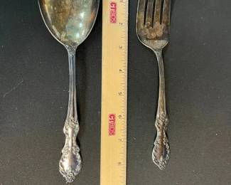 CT423Assorted Serving Ware, Silver Plates, Coffee Cups, Ceramic Bowl