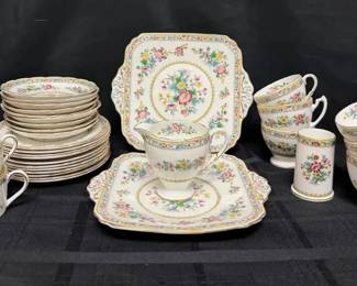 CT414Foley Bone China Ming Rose
