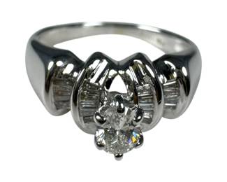 14kt White Gold Oval Diamond Engagement Ring