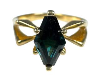 14kt Yellow Gold Green Tourmaline Kite Ring