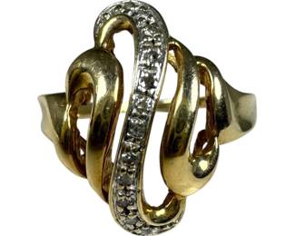 10kt Yellow Gold Diamond Curved Ring