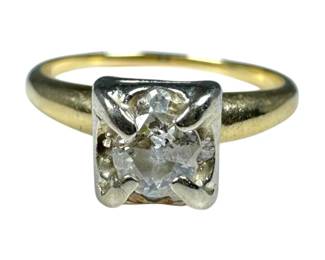 14kt Two Toned Vintage Diamond Ring