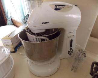 Kenmore stand mixer
