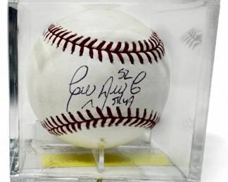 121 CarlosSilvaSignedBaseballinDisplayCase