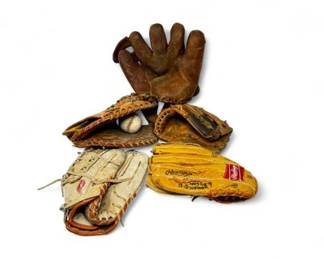39 Lotof5VintageBaseballGlovesClassicLeatherStyles