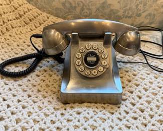 Vintage phone (works)