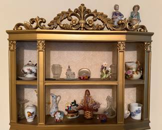 Syroco Hollywood Regency Gold toned wall curio
