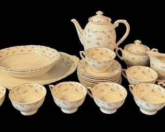 Suzanne Federal Shape Syracuse China