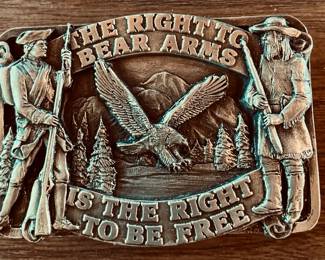 THE RIGHT TO BEAR ARMS IS THE RIGHT TO BE FREE BELT BUCKLE VINTAGE 1982 SISKIYOU