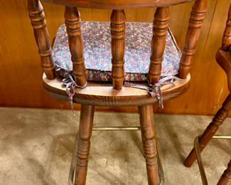 Vintage Oak Wood Swivel Bar Stools Rustic Country Colonial.