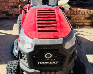 Troy Bilt Pony 42 Riding Lawn Mower/Tractor