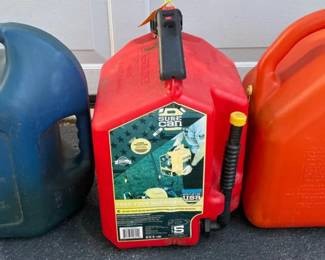3 Fuel Cans