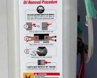 West Marine Flat Tank Oil Changer 3.5 Gal.