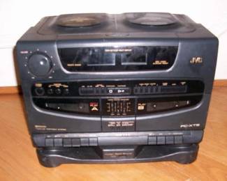 JVC Stereo CD/Cassette Player