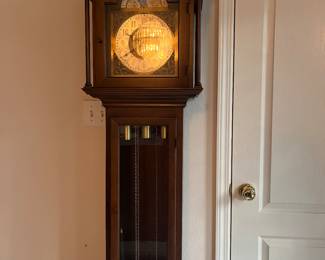 Grandmother clock Howard Miller $150