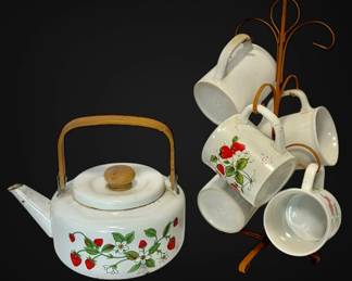 Vintage Strawberry Mug Tree Enamel Teapot