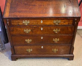 Fabulous 19th century English desk with Ivory keyholes