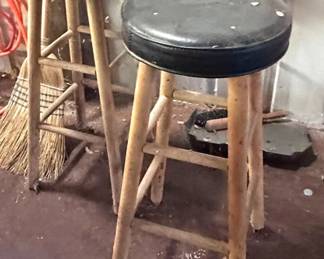 64Oct 21 2025 10 22pm9jmg