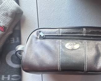 325Oct 23 2025 10 01pm9S3P