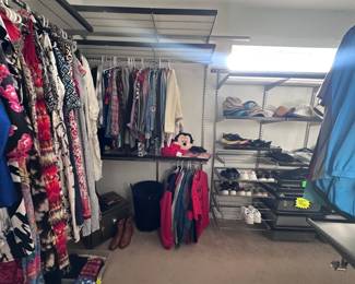 290Oct 22 2025 09 50pm9Z8y