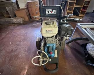 17Oct 21 2025 09 54pmAq3x