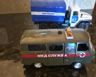 98Oct 21 2025 11 05pmw8qQ